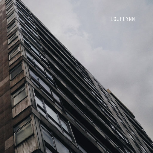 寡妇遗像前被肉波多野
